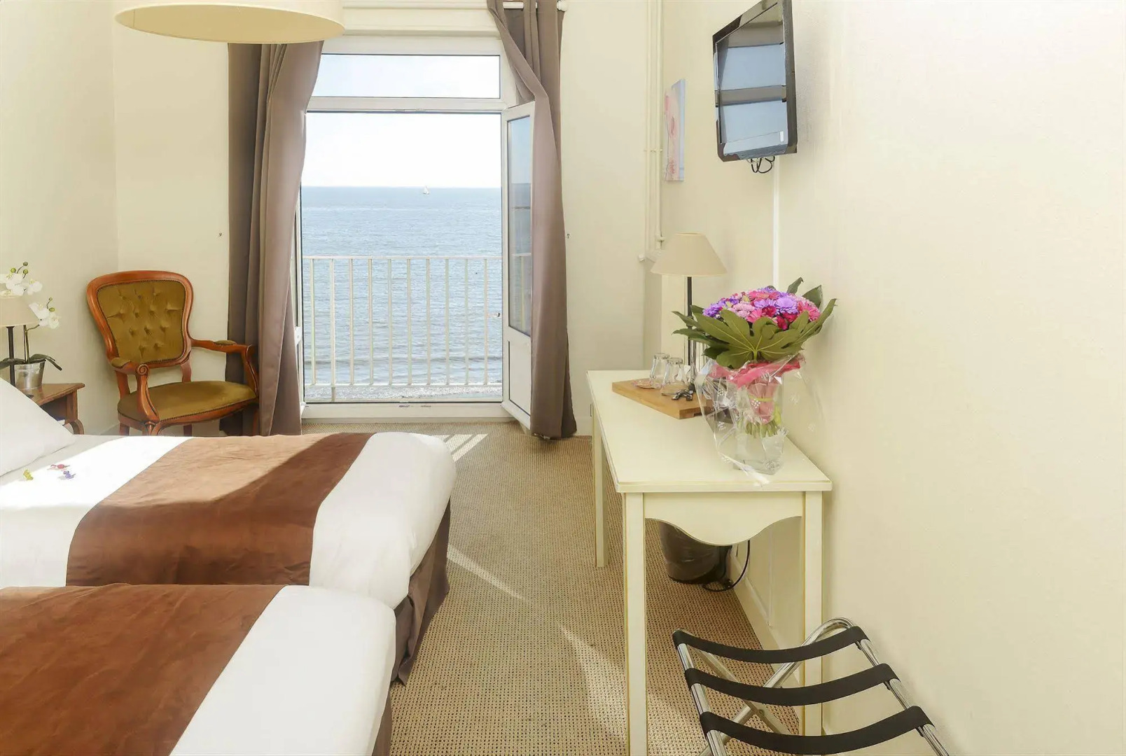 CERISE Royan - Le Grand Hôtel de la Plage