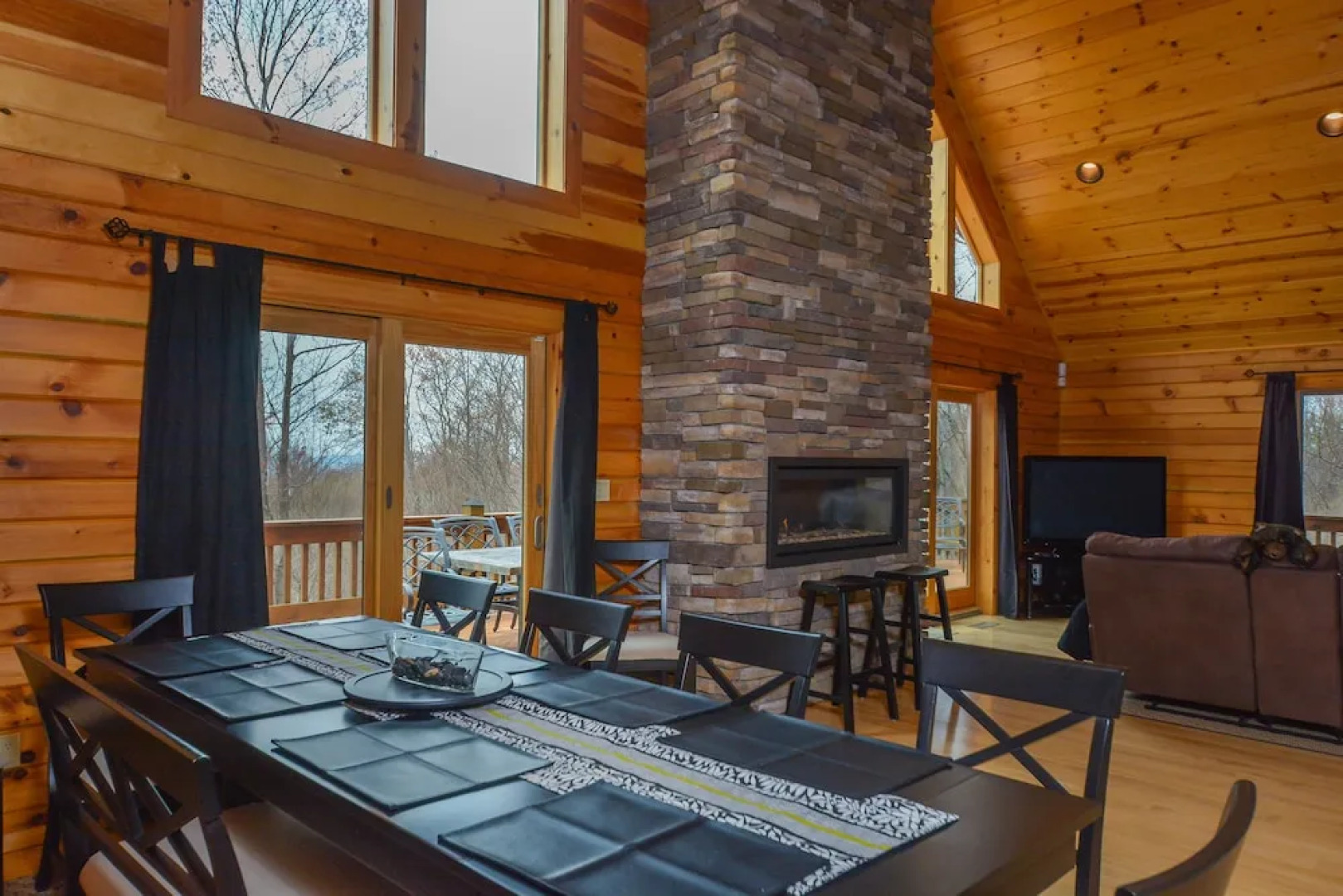 Boulder Escape 5 Bedroom House