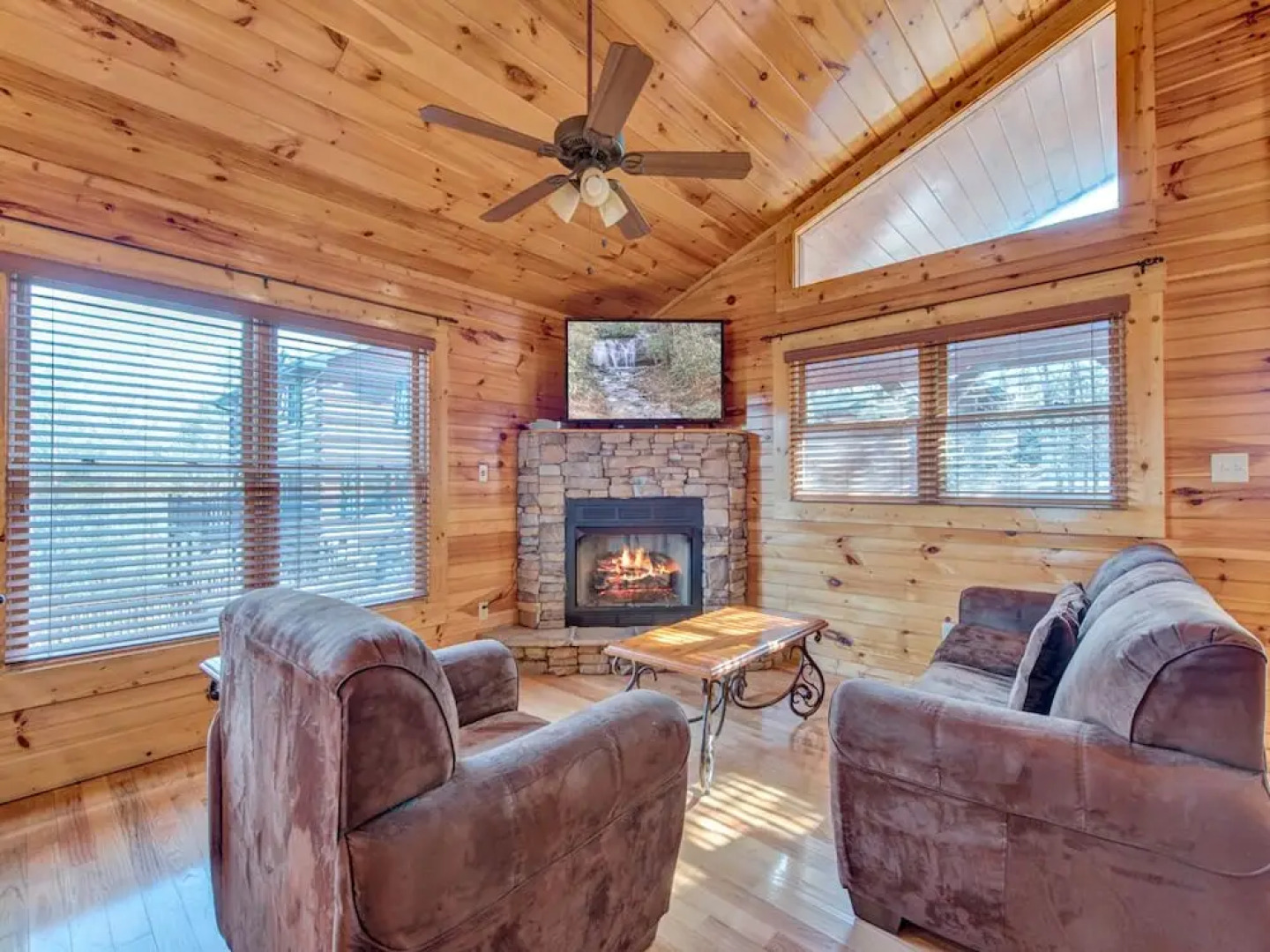 Magic Moments II - One Bedroom Cabin