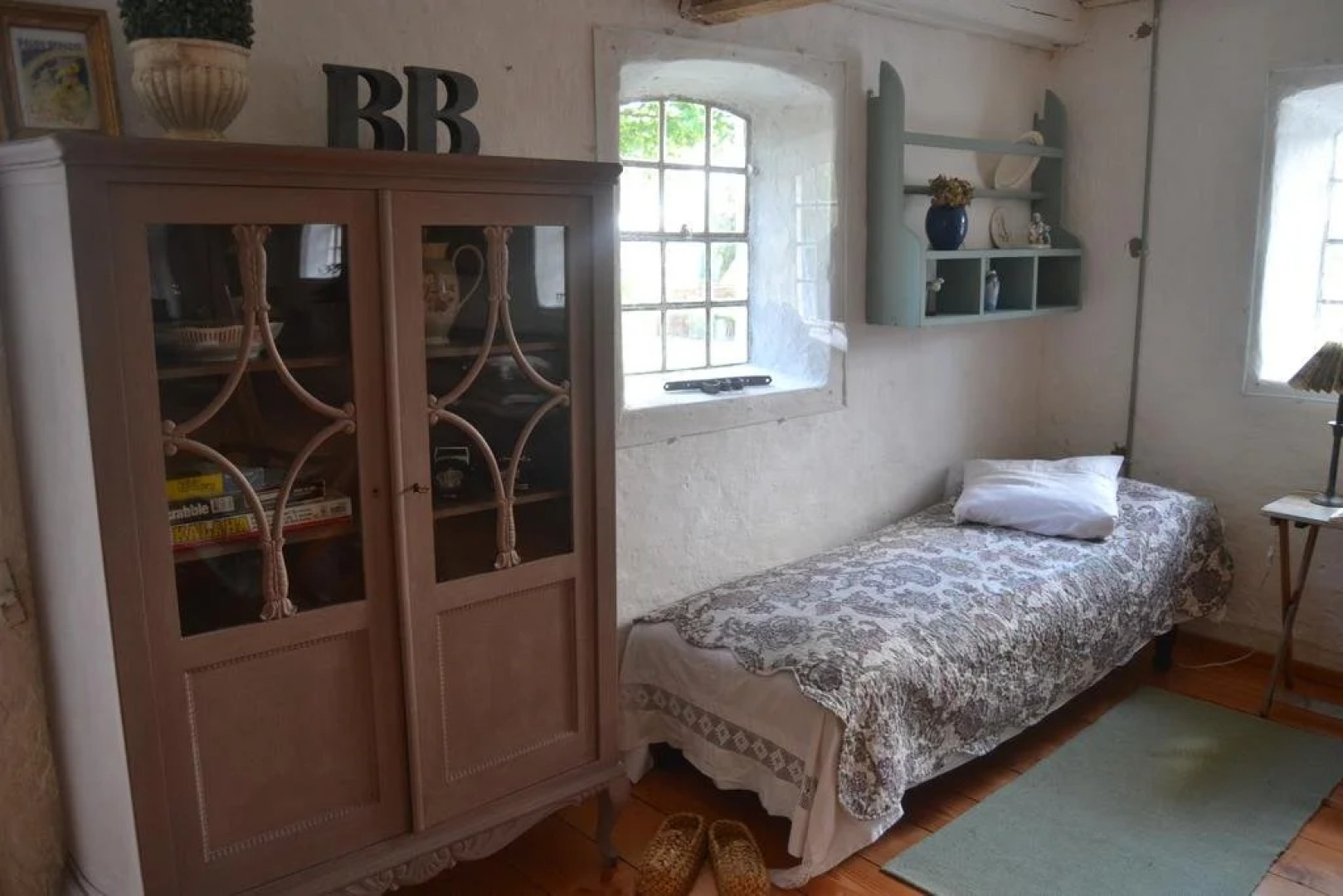 Vibes Bed & Breakfast