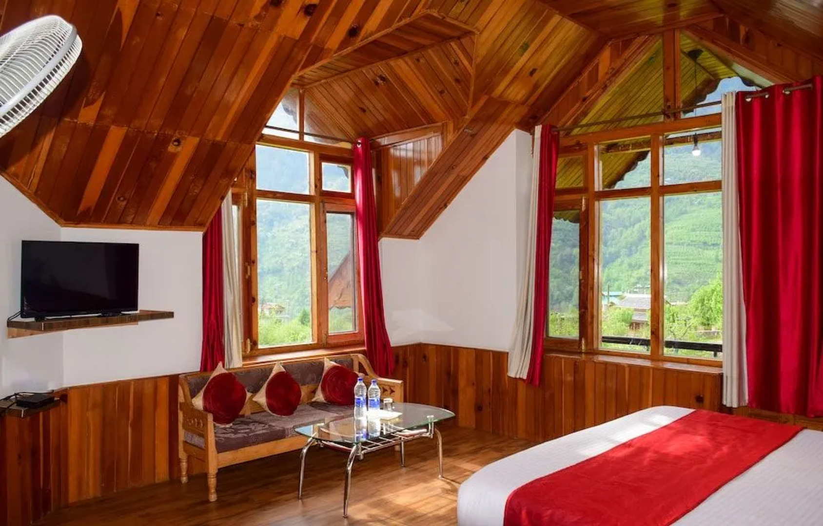 The Holidays Club Manali