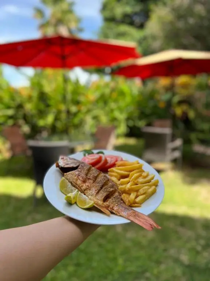 La Perla de Farallon Bed and Breakfast