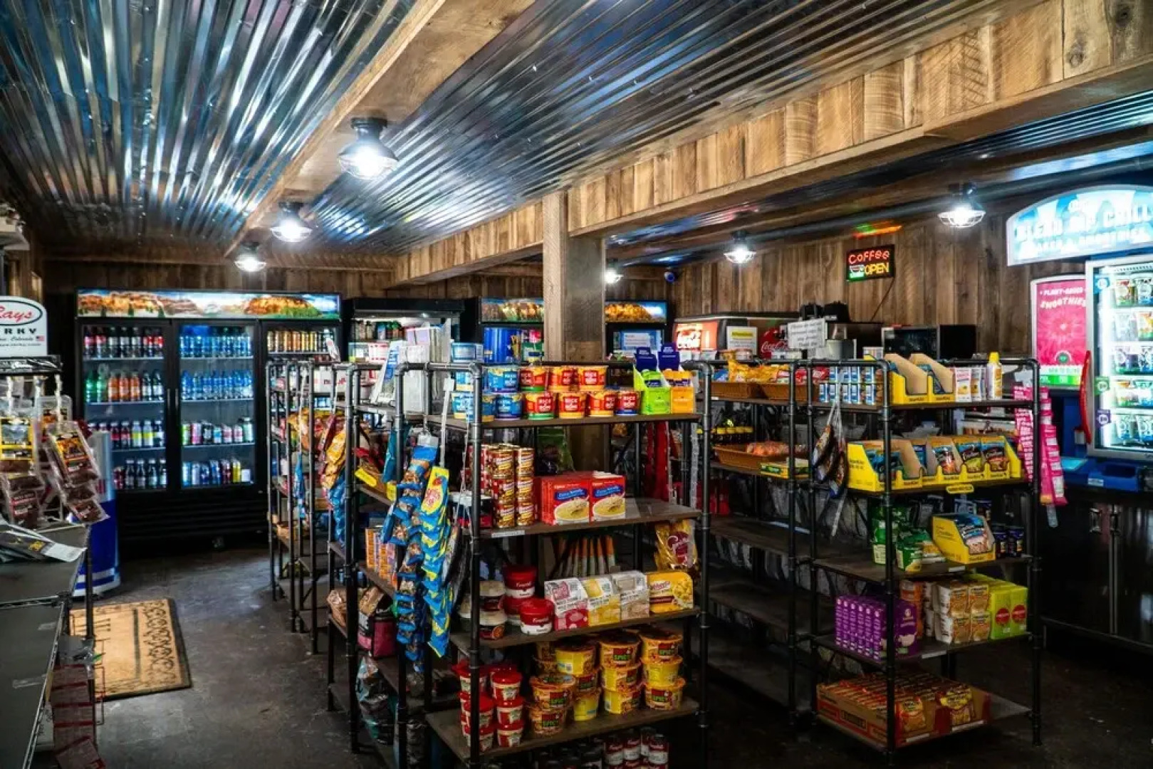 Ouray Riverside Resort - Inn & Cabins