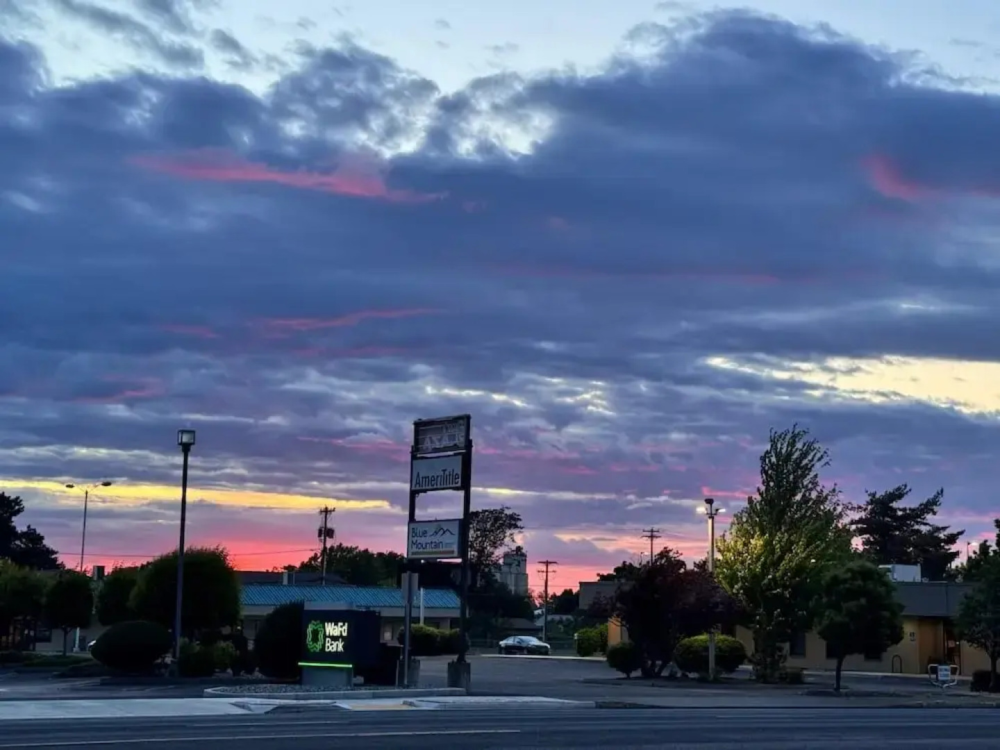 Morgan Inn And Suites