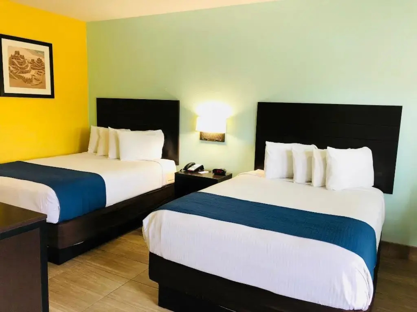 Mariner Inn and Suites
