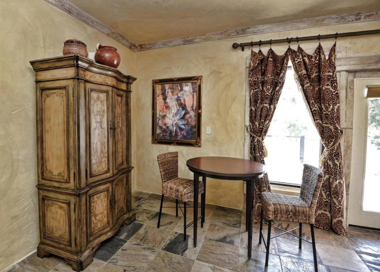 Blanco Riverside Cottages & RV