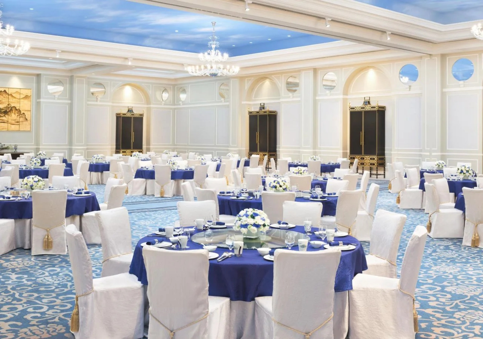 The Azure Qiantang, a Luxury Collection Hotel, Hangzhou