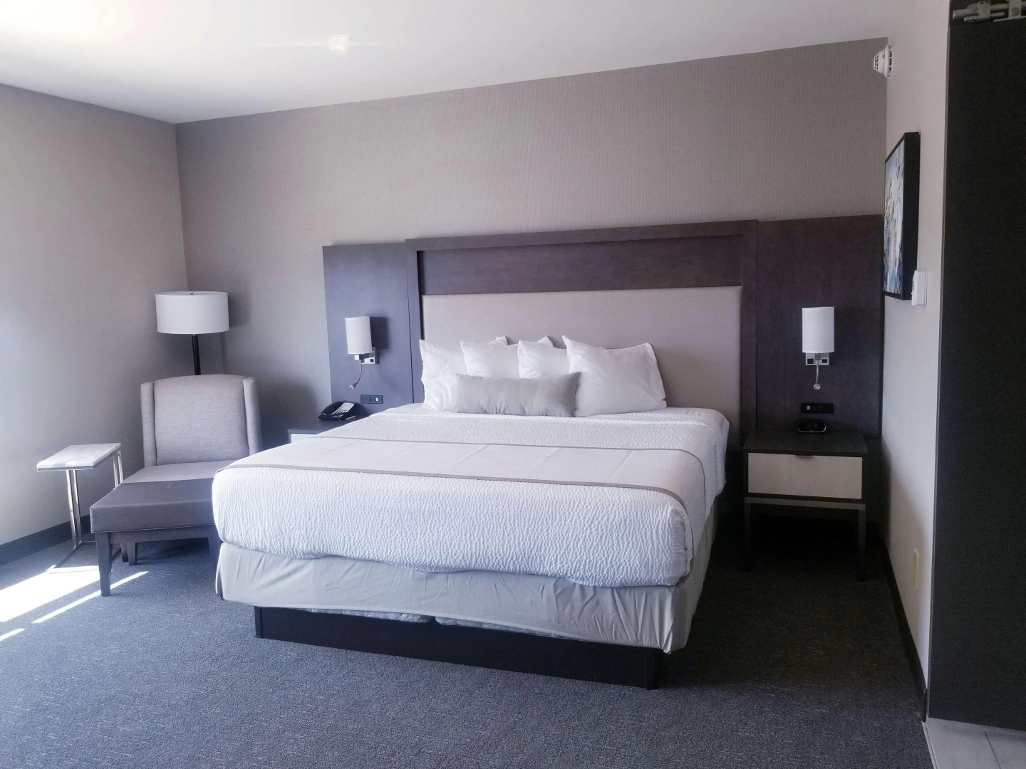 Best Western Plus Executive Residency Rigby's Water World Hotel