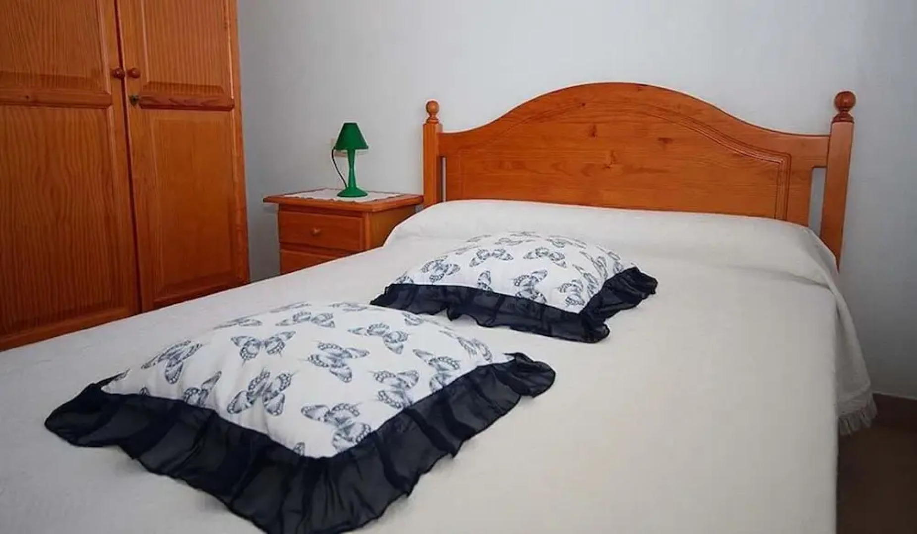 Apartment in Larino A Coruna 102060