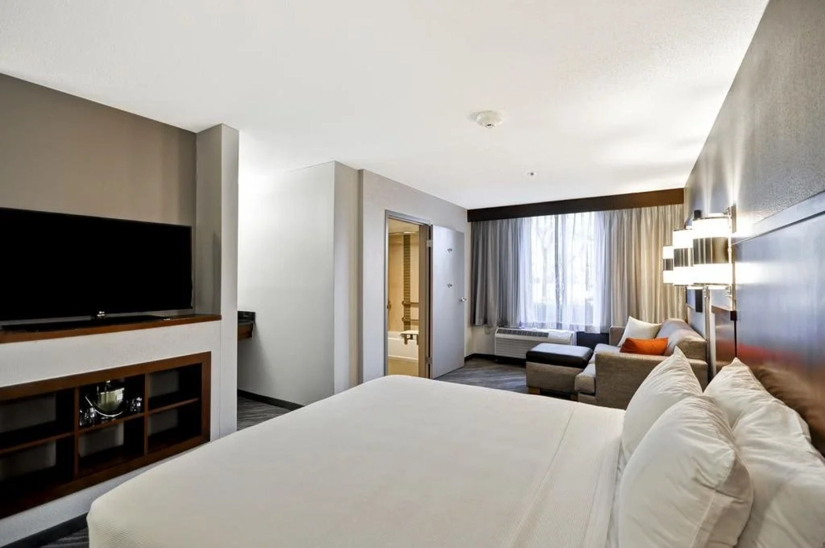 Home2 Suites by Hilton Indianapolis Keystone Crossing