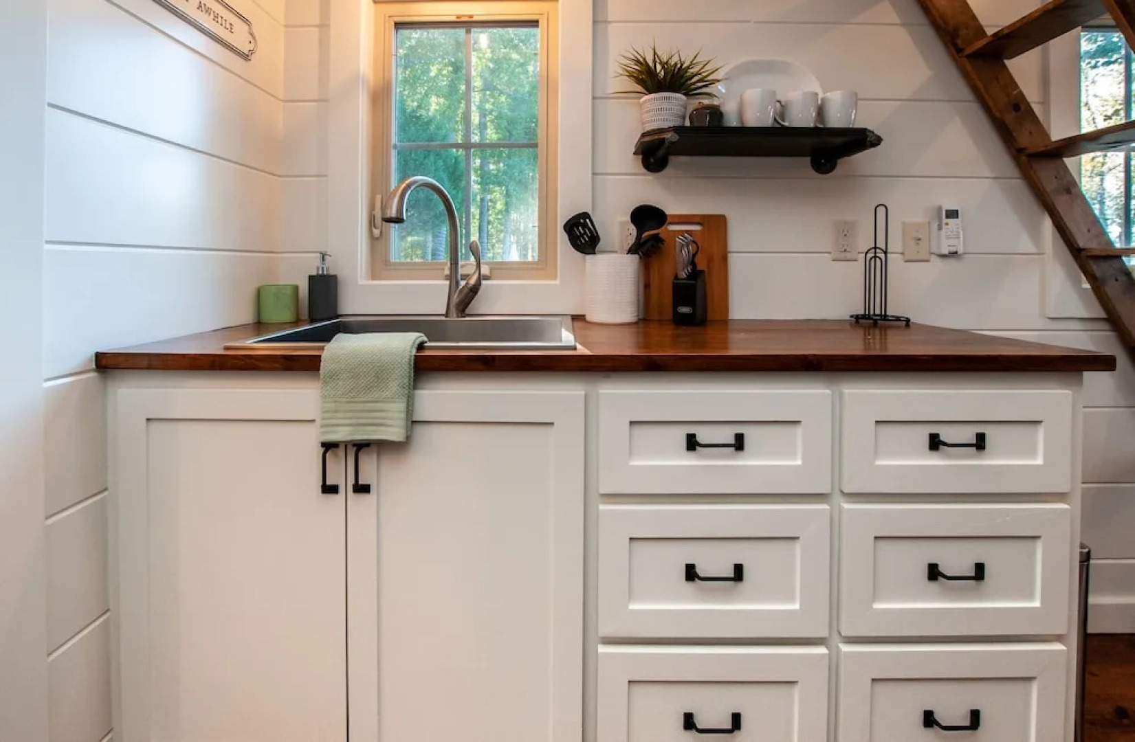 Windsor At River Rocks Landing Studio Bedroom Bungalow