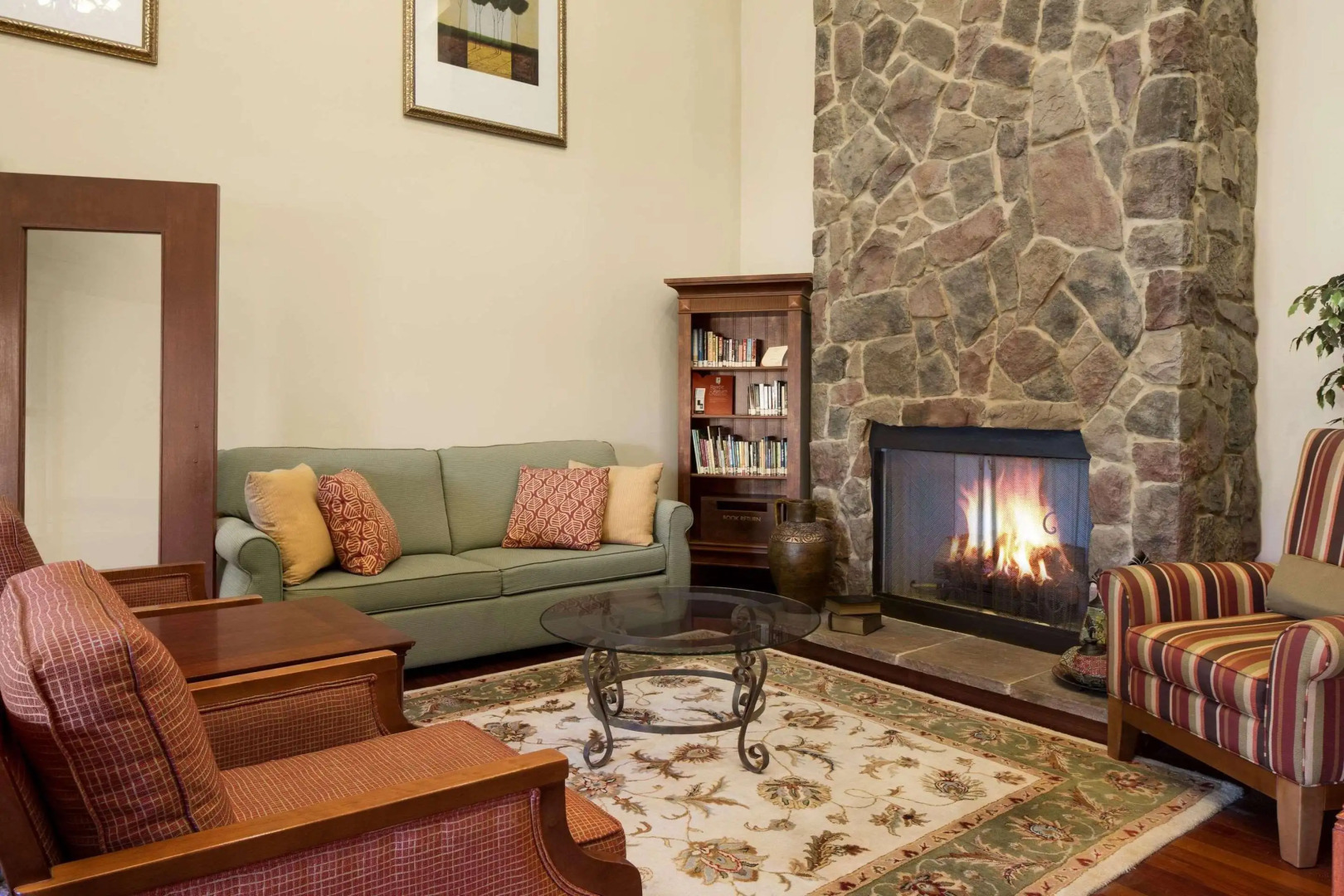 Country Inn & Suites by Radisson, Crestview, FL