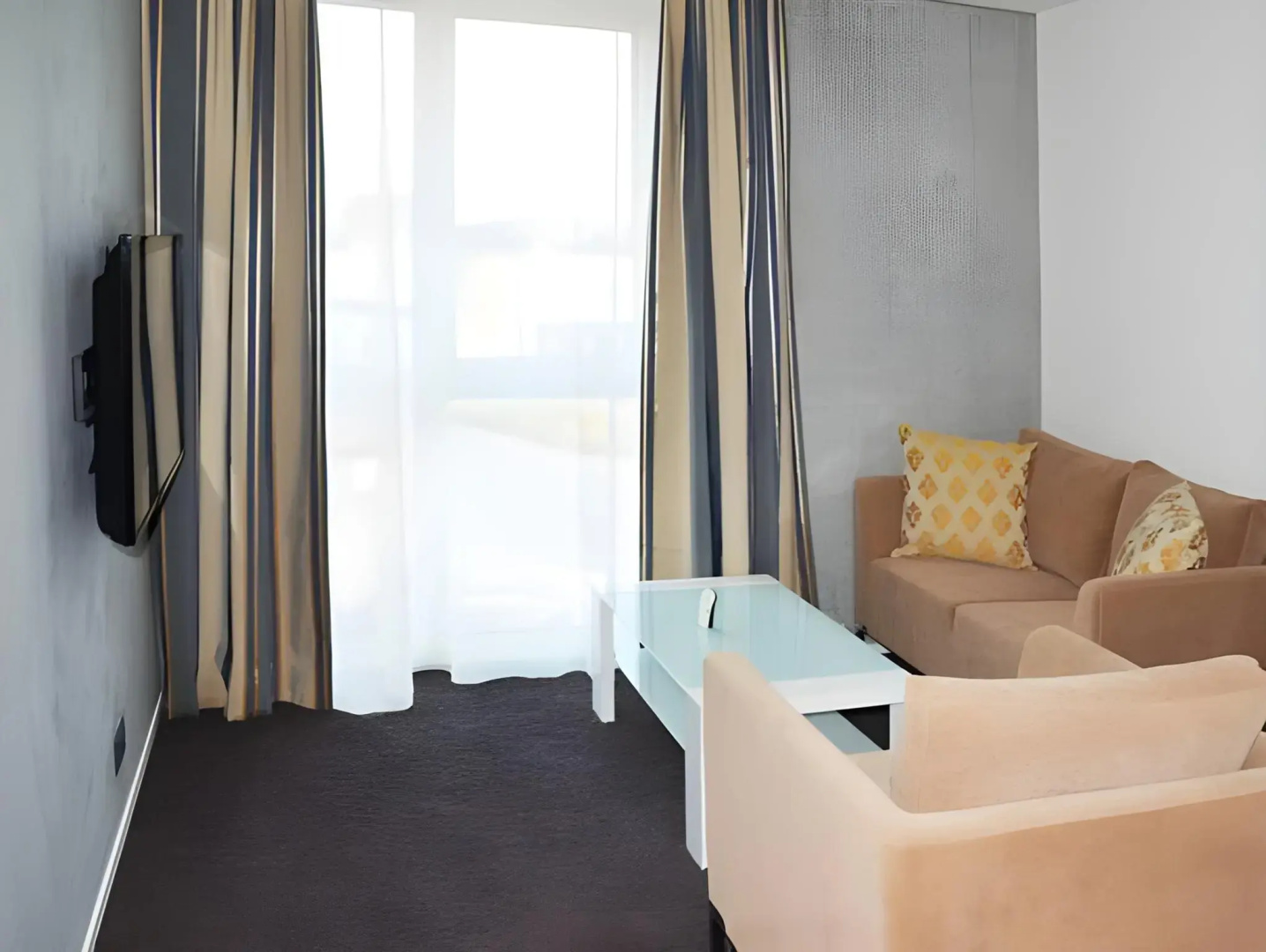 Hotel Swiss Star