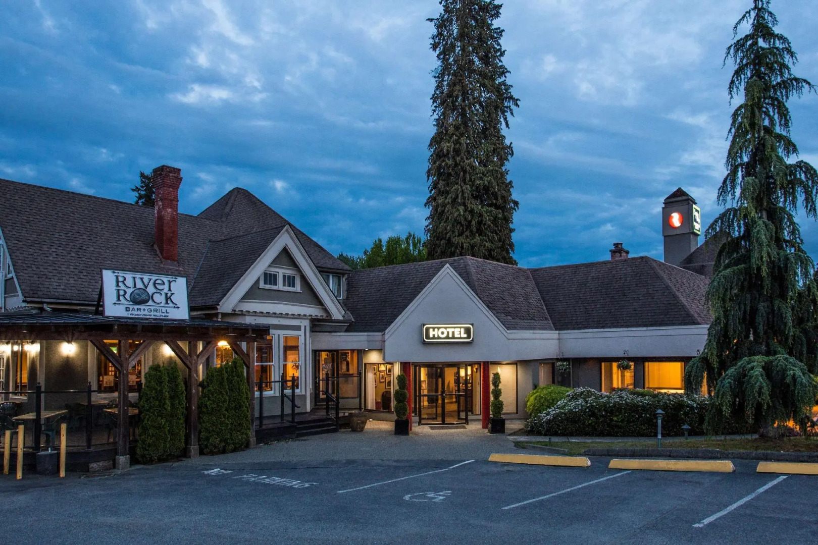 Ramada by Wyndham Duncan Cowichan Valley