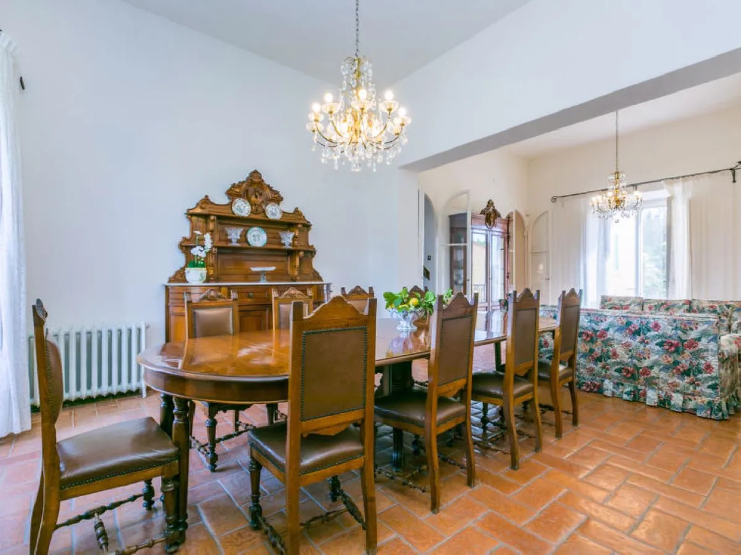 Villa La Guardia Vecchia 10324