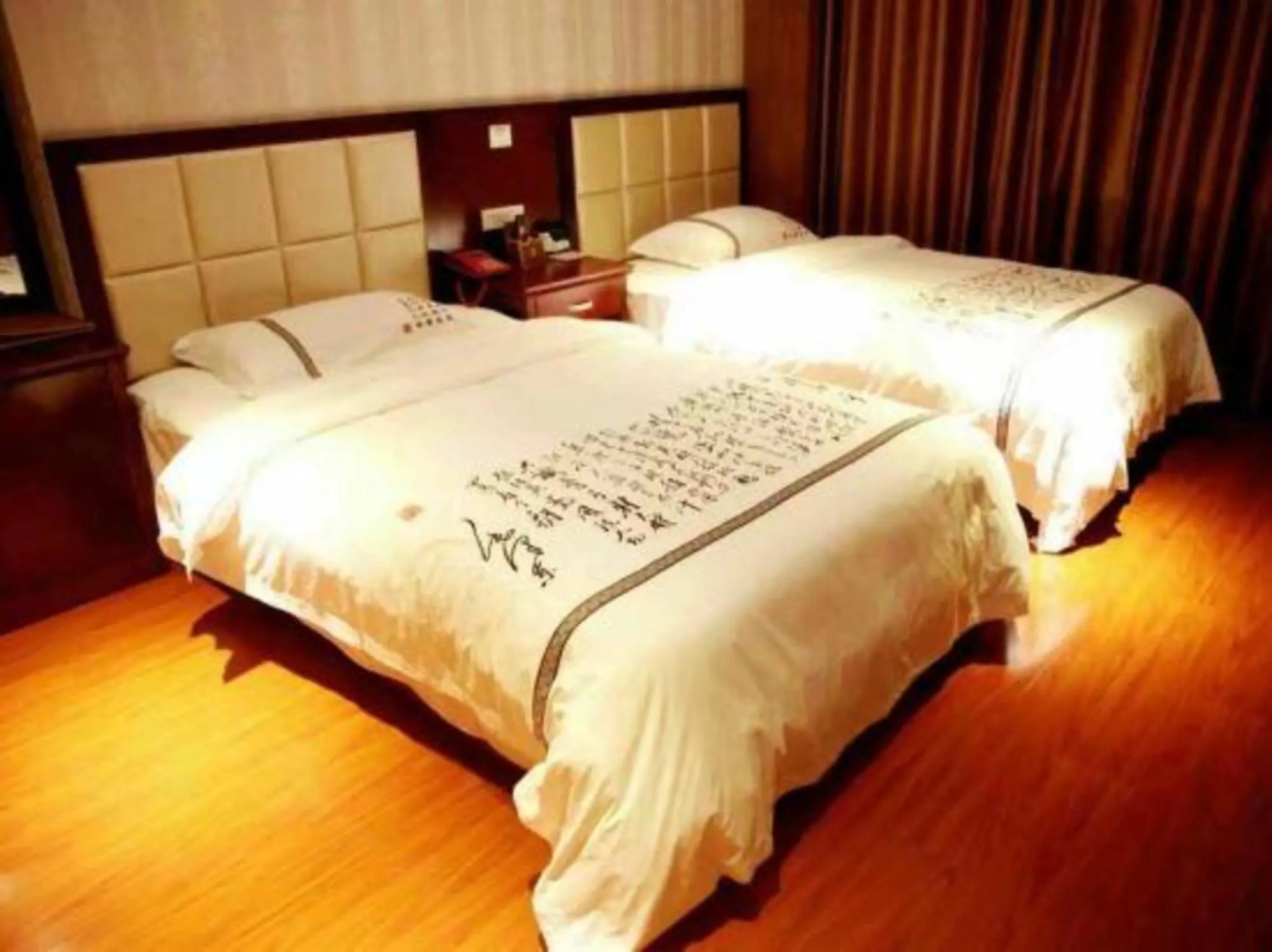 Caishen Hotel
