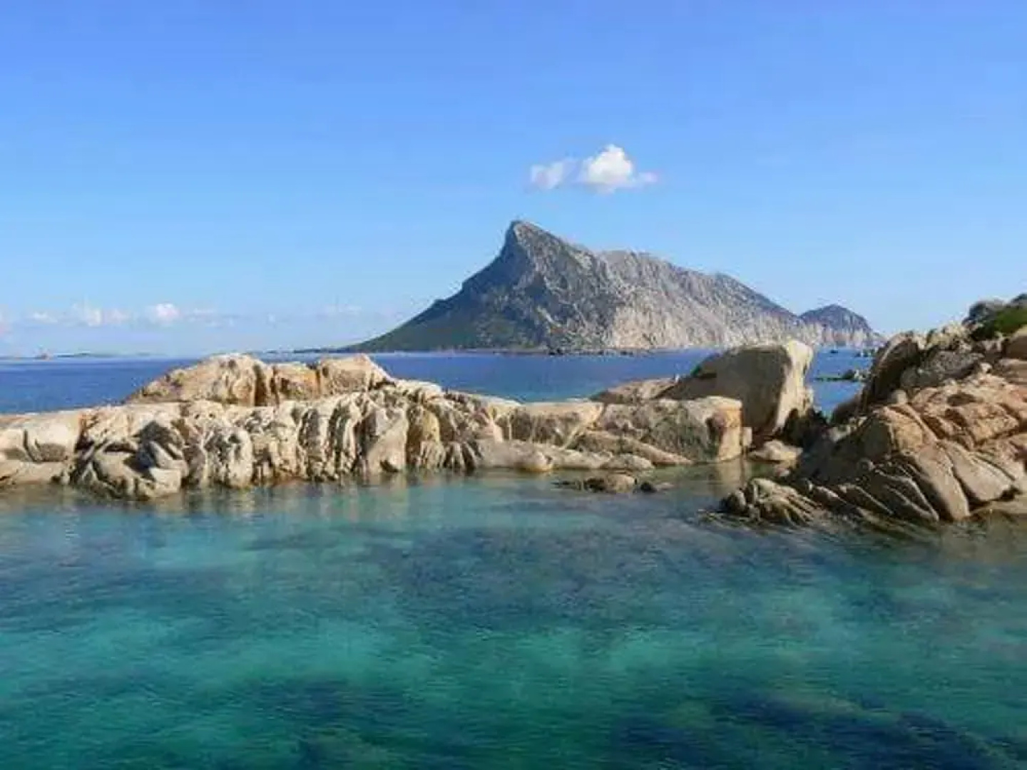 Apartment With 2 Bedrooms in Valledoria, With Pool Access and Furnished Garden - 500 m From the Beach