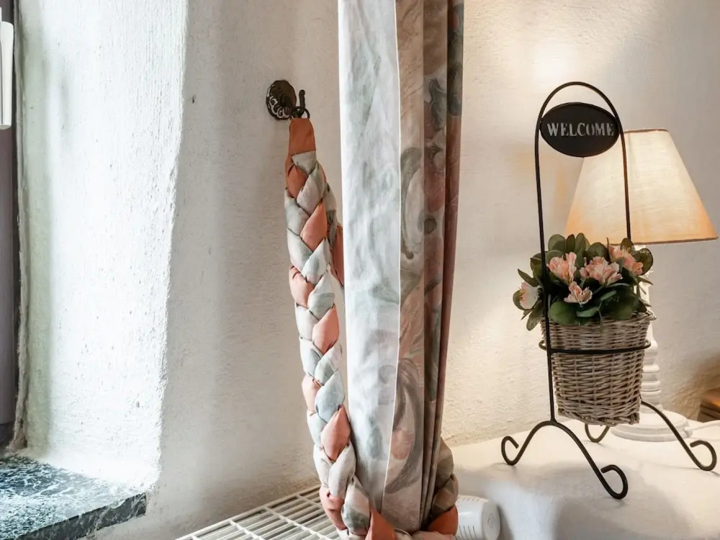 Charming Nieuwpoort Mill Retreat