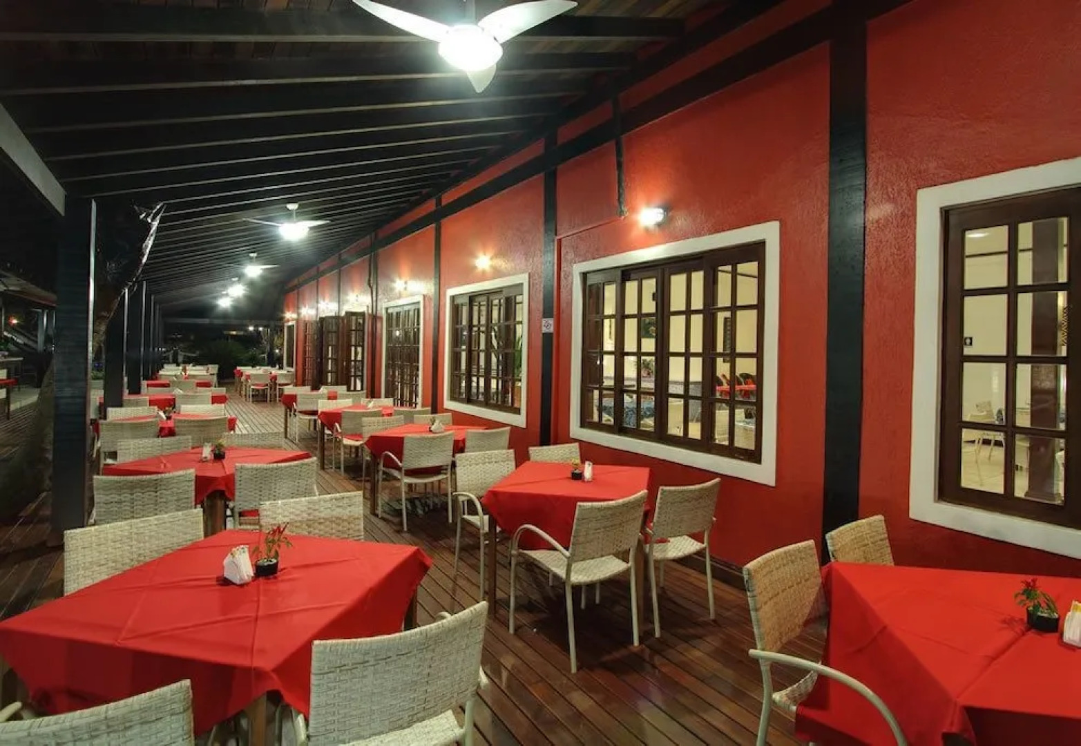 Salvetti Praia Hotel