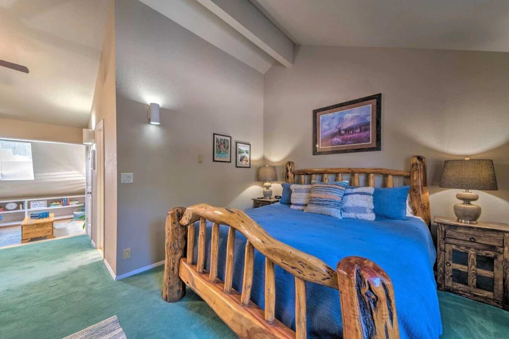 Cloudcroft Townhome w/ Deck - 1 Mi to Burro Ave!