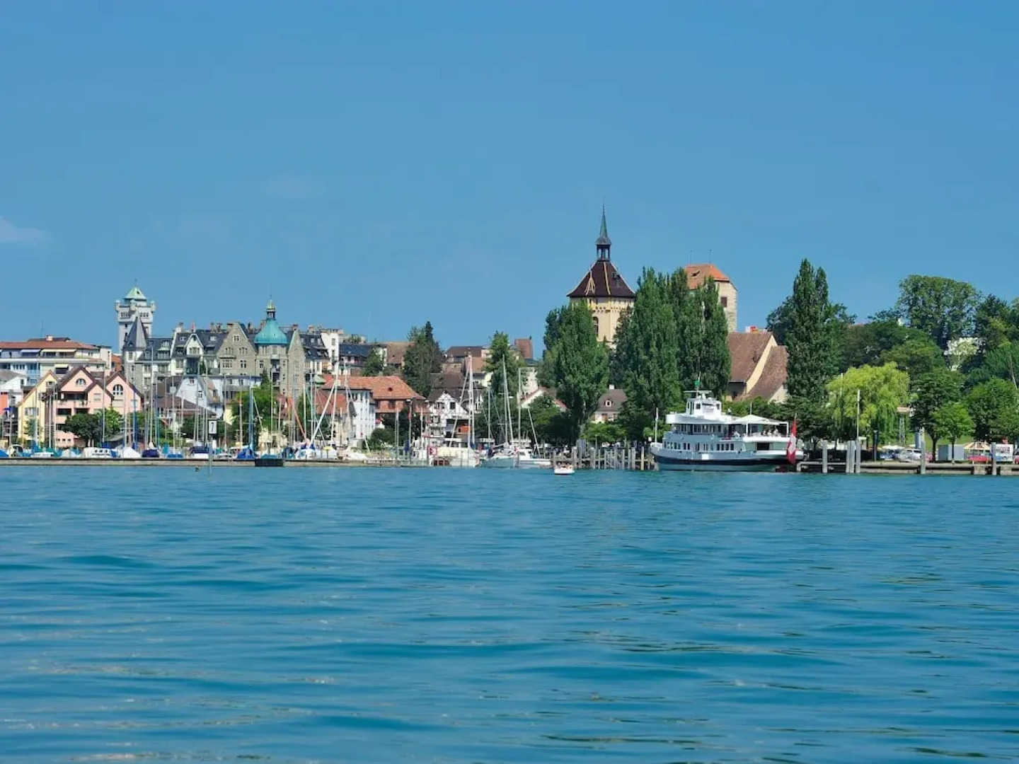 Large 2 Bedroom Apartment Lake Constance