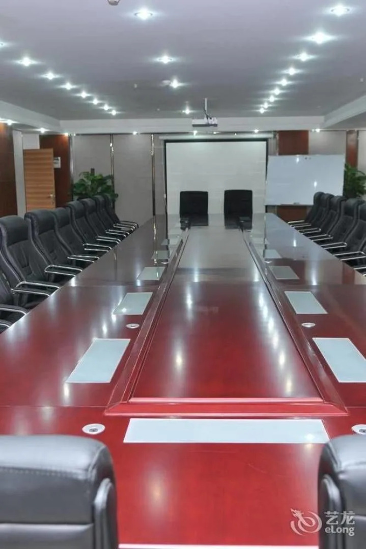 Xishuangbanna Harbour Side International Hotel