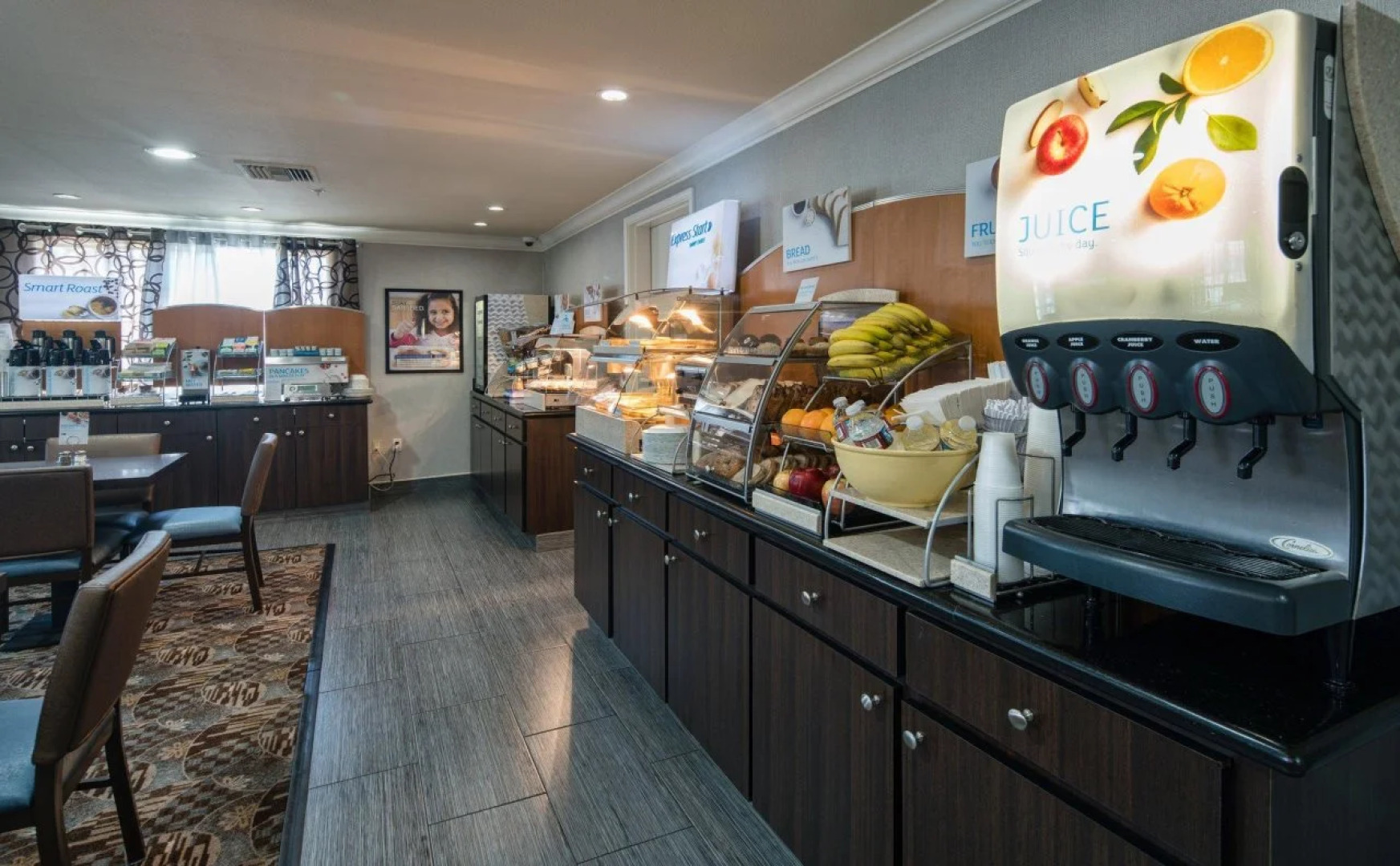 Holiday Inn Express & Suites Santa Clara by IHG