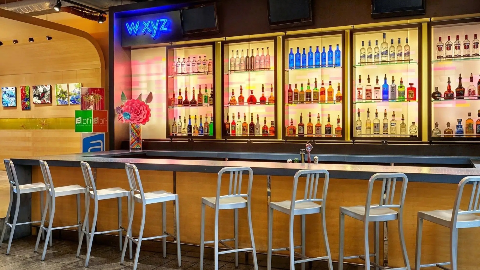 Aloft New York LaGuardia Airport