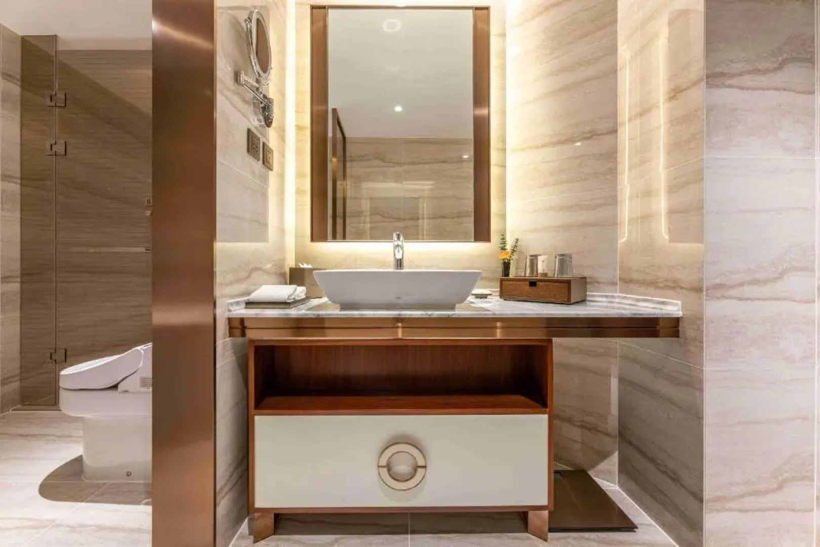 Yun-Zen Century Hotel