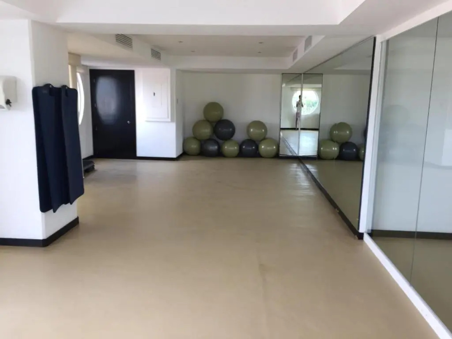 Bay View Grand Marina 1605 Sur