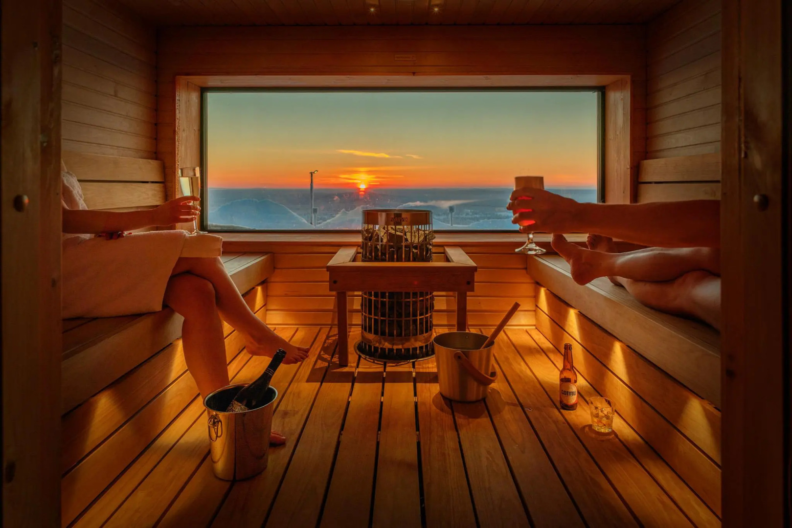 Star Arctic Hotel & Activities