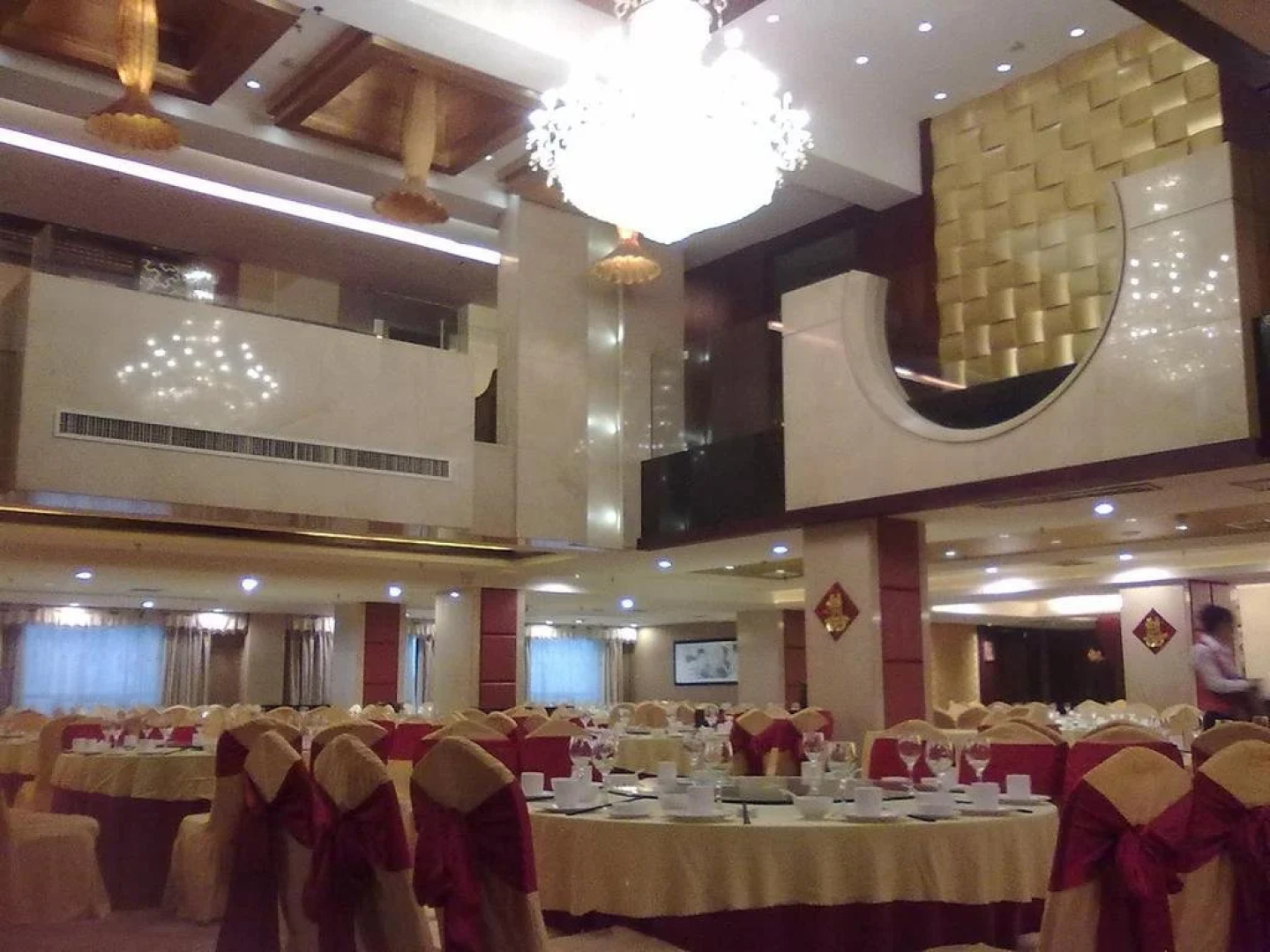 Huayu International Hotel