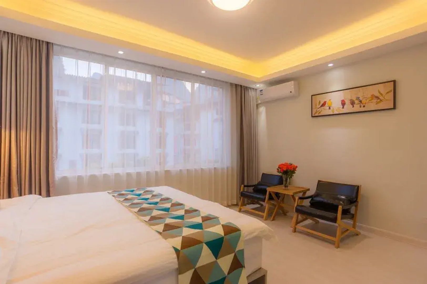 Rockabond Family Inn