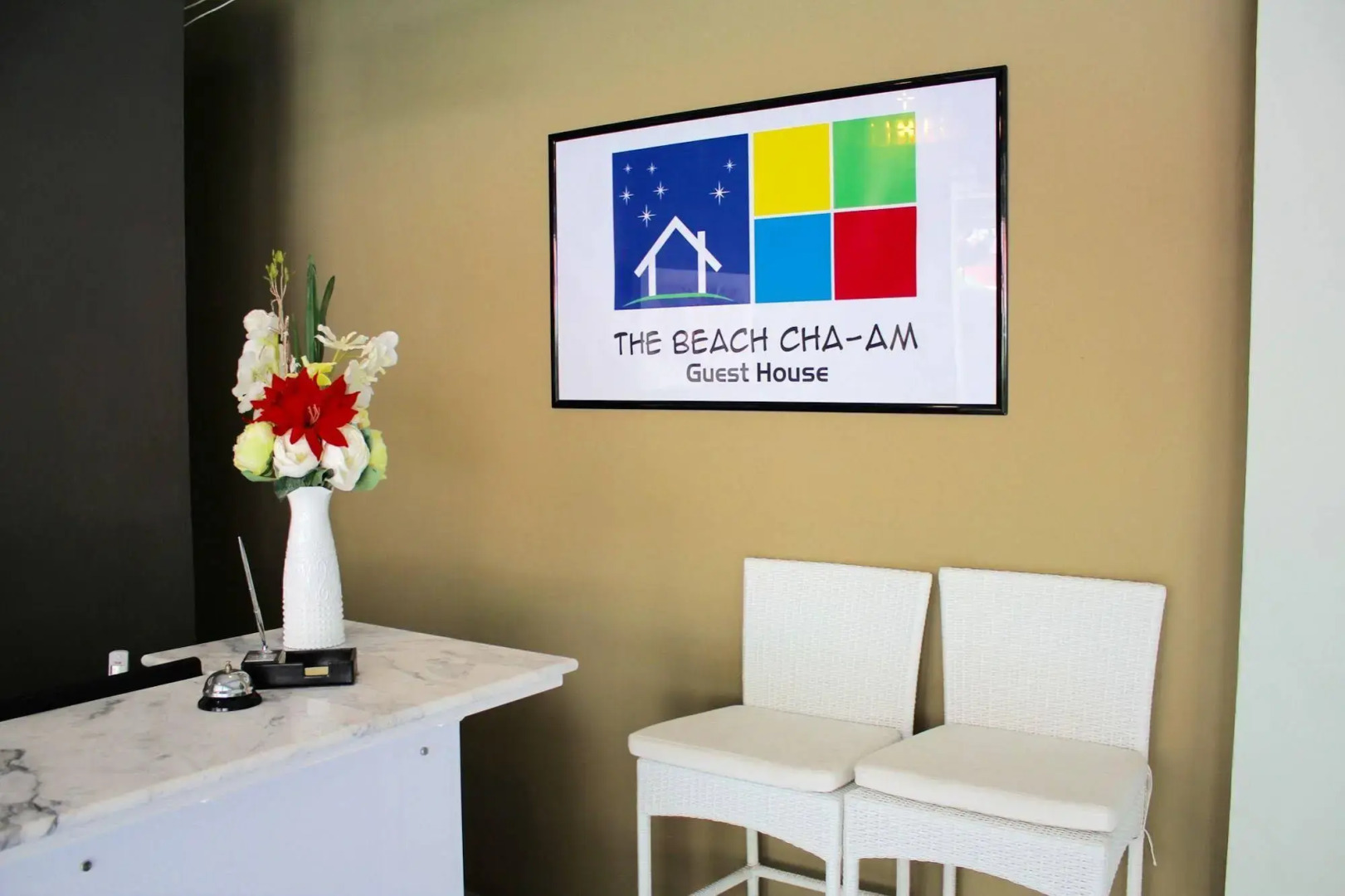 The Beach Cha Am Guest House