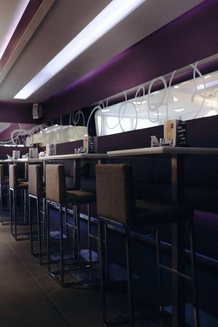 Iris Porsche Hotel & Restaurant