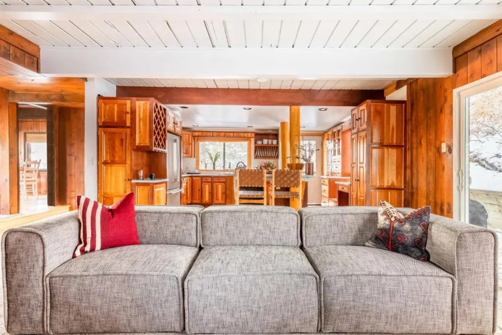 Treetop by AvantStay Rustic Secluded Cabin w Views in Summit Park