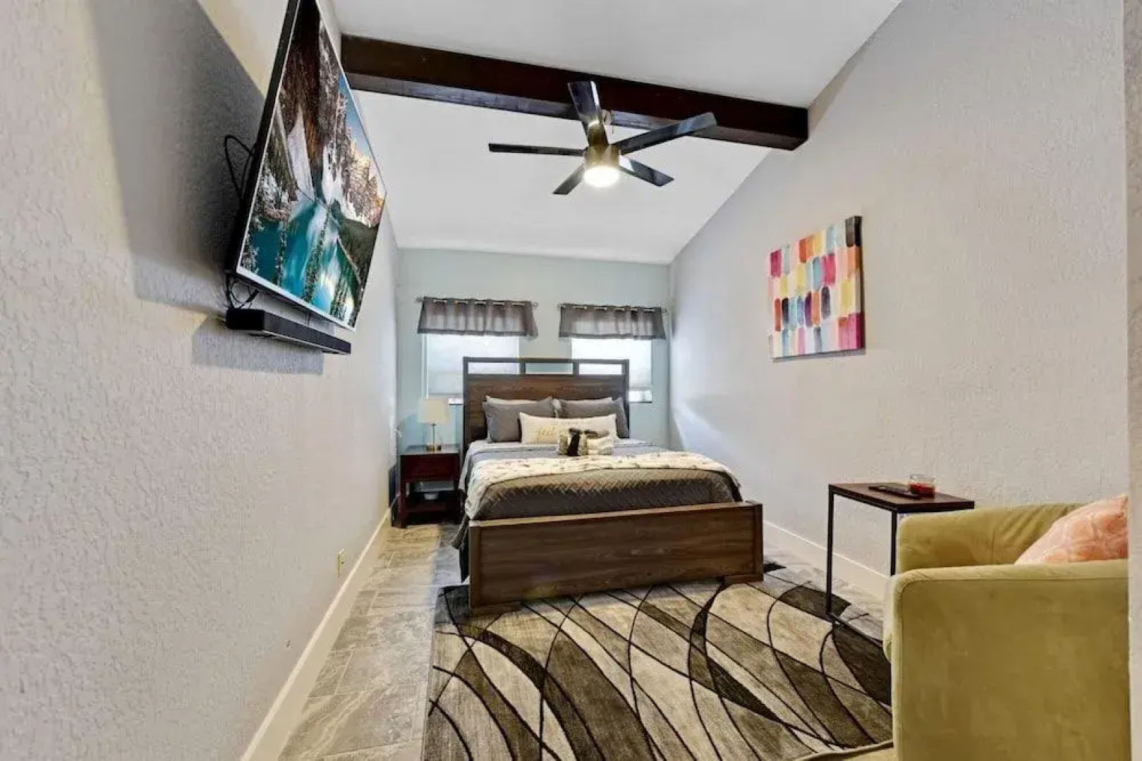 Private beautiful cabana pool home in SFL