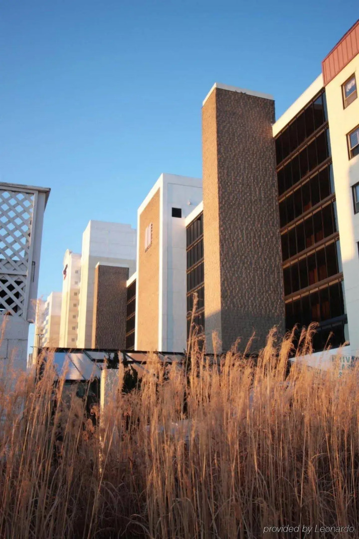 The Barclay Towers Resort Hotel