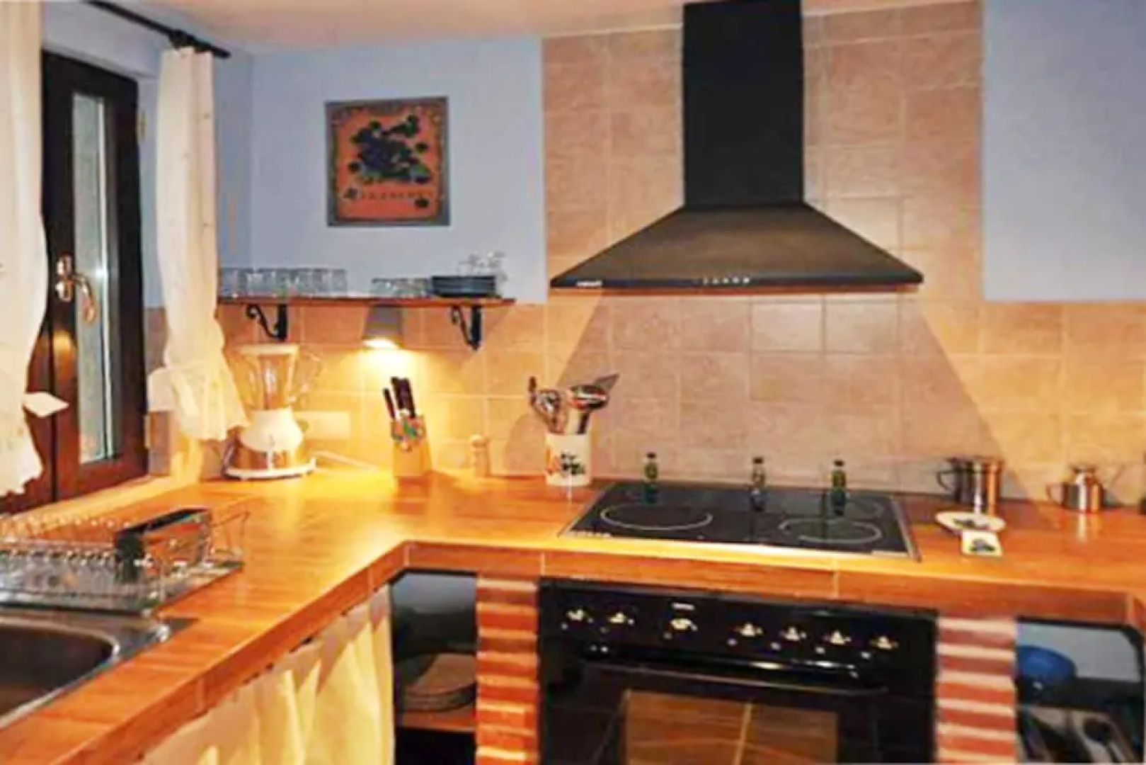 House With 8 Bedrooms in Hoyocasero, With Wonderful Mountain View, Furnished Terrace and Wifi