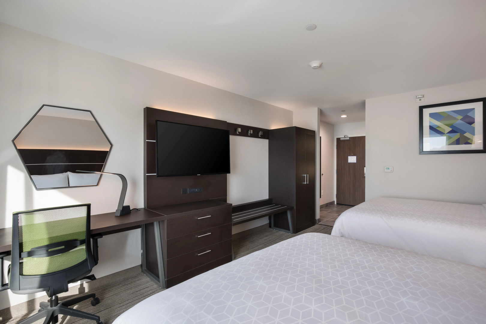 Holiday Inn Express & Suites Chicago - Hoffman Estates