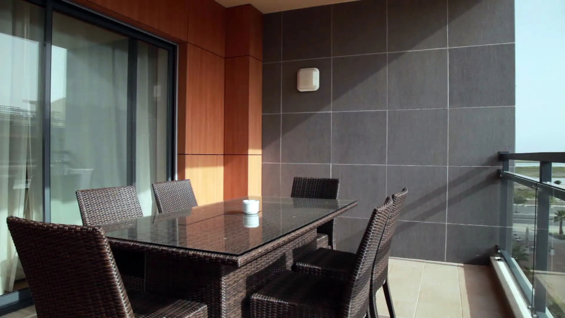 Real Marina Residence