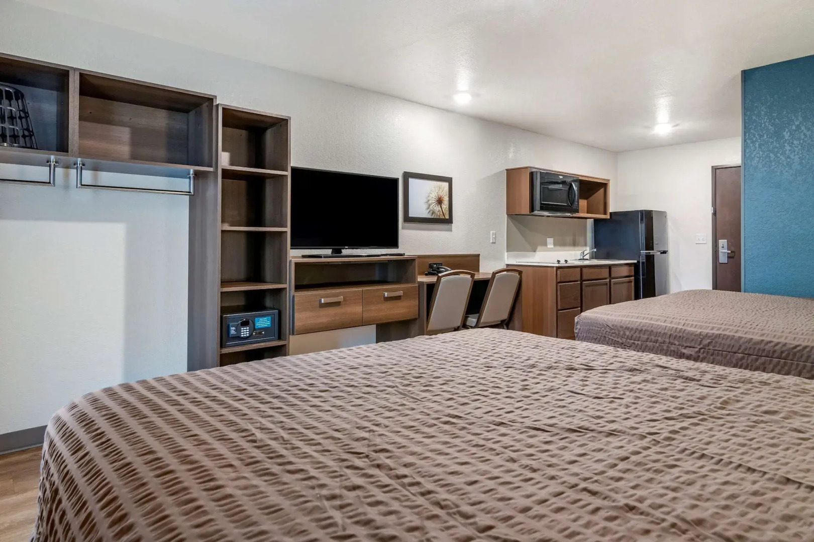 WoodSpring Suites Brunswick