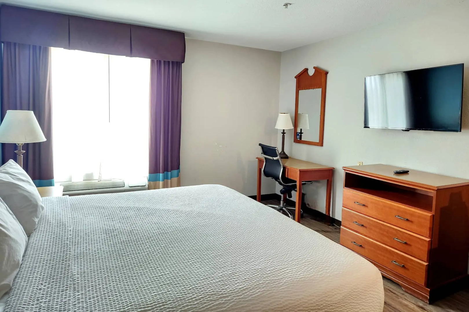 Days Inn & Suites By Wyndham Thibodaux