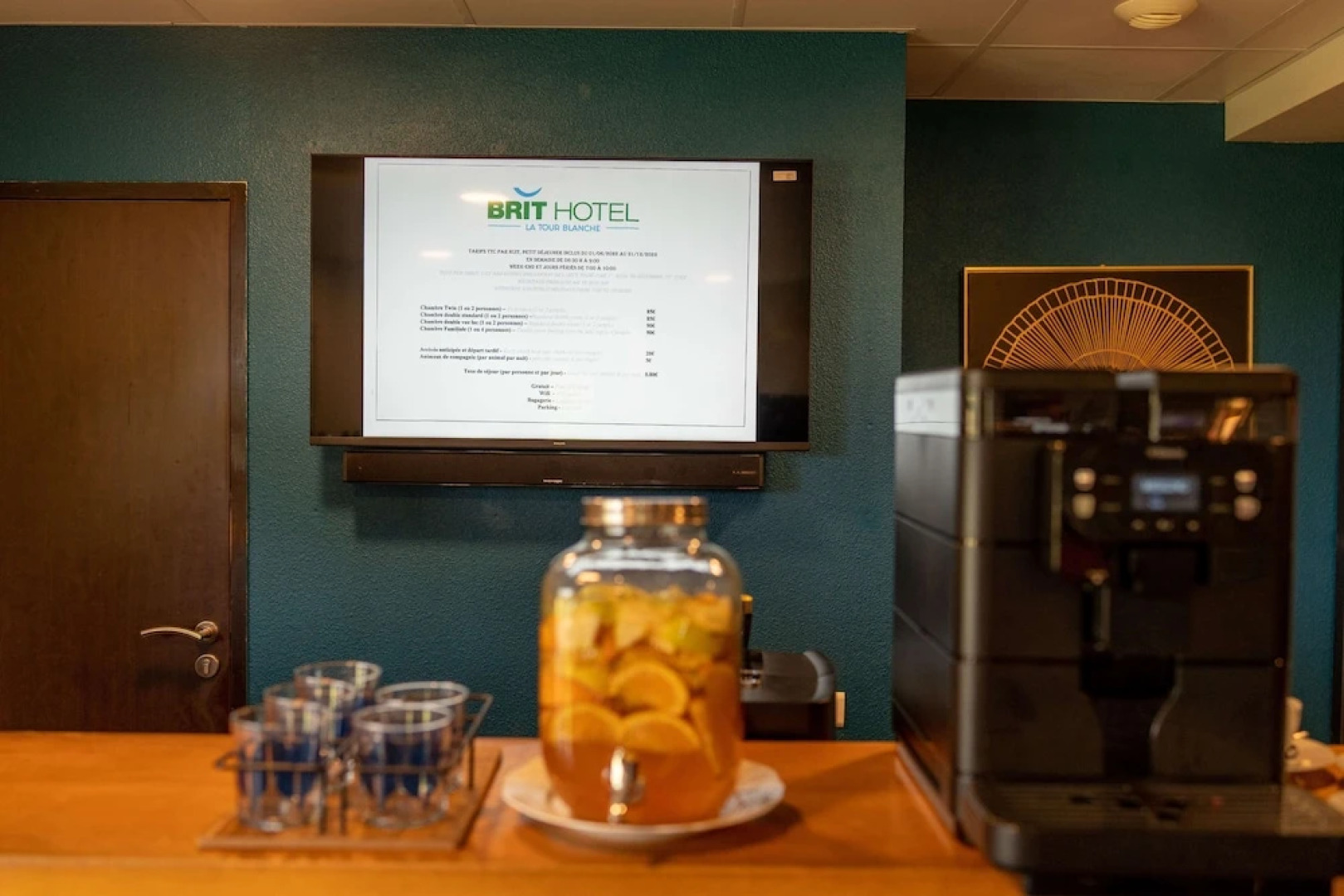 Brit Hotel Confort La Tour Blanche