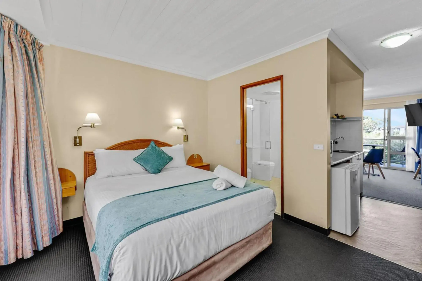 Sapphire Waters Motor Inn