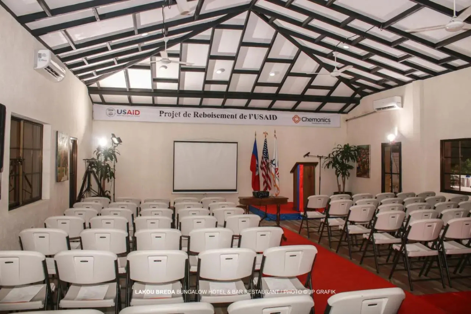 Bungalow Hotel Lakou Breda