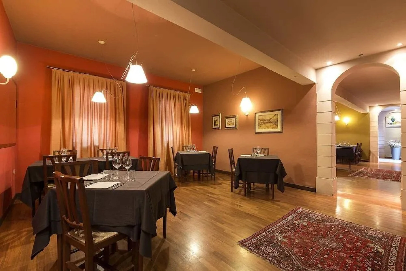 Hotel Ristorante Due Platani