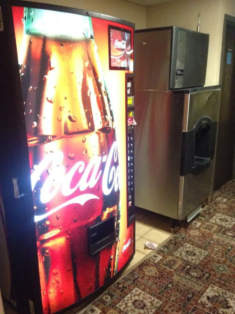 Days Inn And Suites Brooklyn Center/ Minneapolis