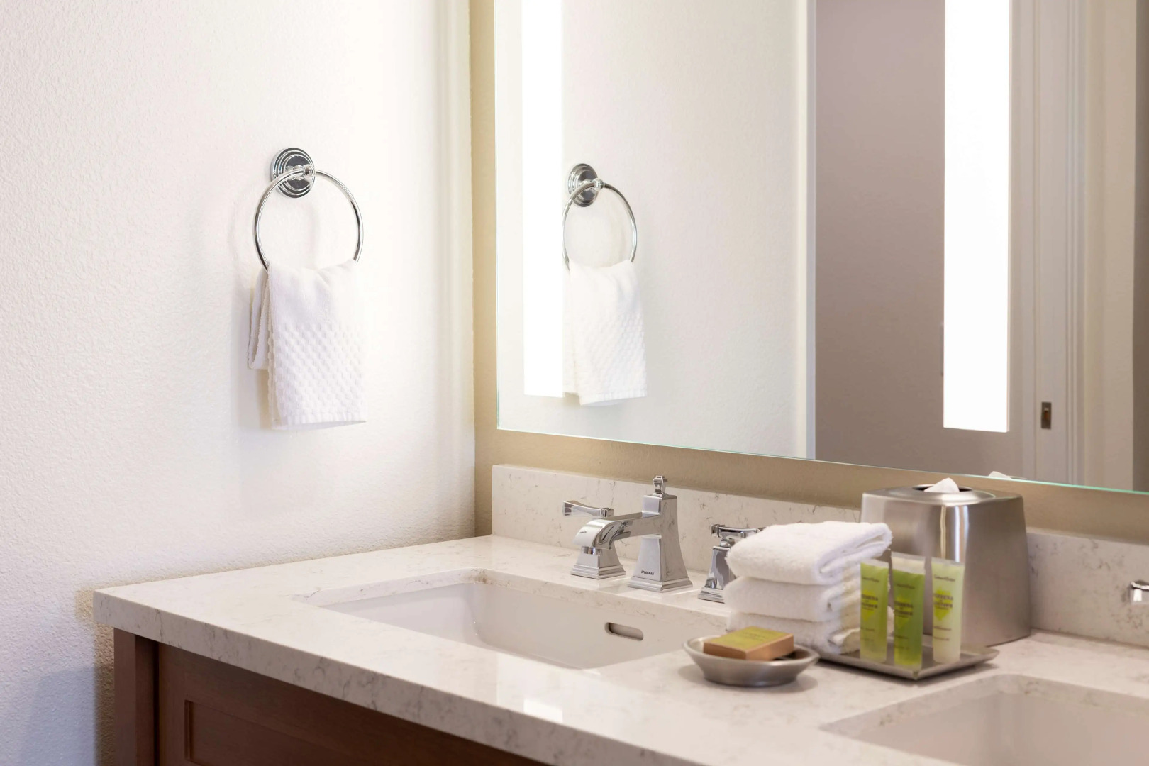 Grand Pacific Palisades