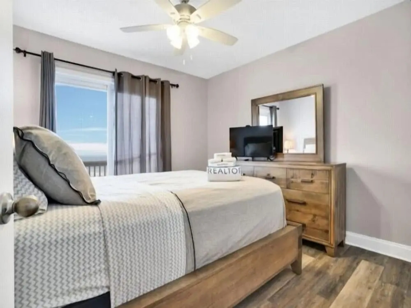 Sea Haven - Oceanfront! Amazing Master Suite With A Private Oceanfront Deck! Recently Renovated And Perfect For The Entire Family 3 Bedroom Home by RedAwning
